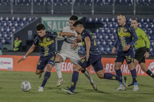 Olimpia se baja de la lucha por el título tras caer ante Trinidense - Unicanal