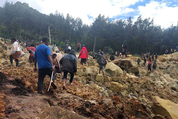 Deslizamiento de tierra en Papúa Nueva Guinea sepultó a más de 2.000 personas