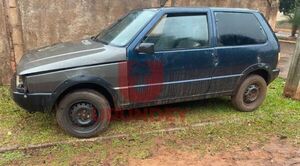 Abandonan vehiculo que robado a un brasileño la semana pasada