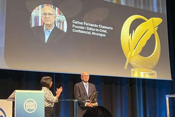Periodista nicaragüense Carlos Chamorro recibe Pluma de Oro de la Libertad de la WAN-IFRA - Mundo - ABC Color