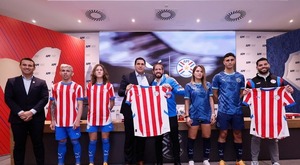 La Albirroja presentó su nueva piel - ADN Digital