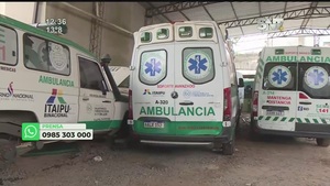 Recorremos el ''cementerio'' de ambulancias - SNT