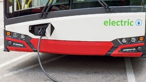 Firma taiwanesa también fabricaría camiones eléctricos