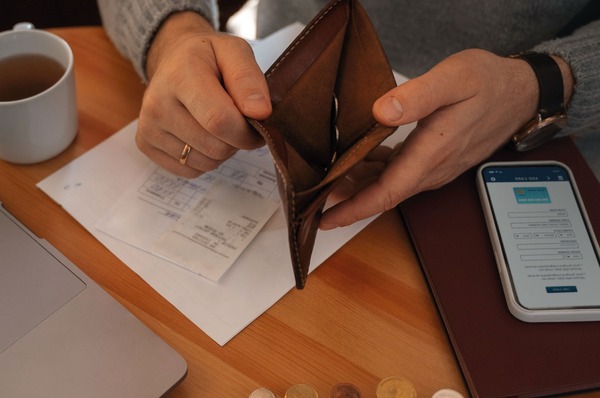 Morosidad bancaria registra leve descenso y se ubica en 3,17% en abril - MarketData