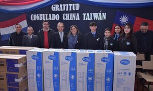 Consulado de China Taiwán realiza importante donación a escuela de CDE