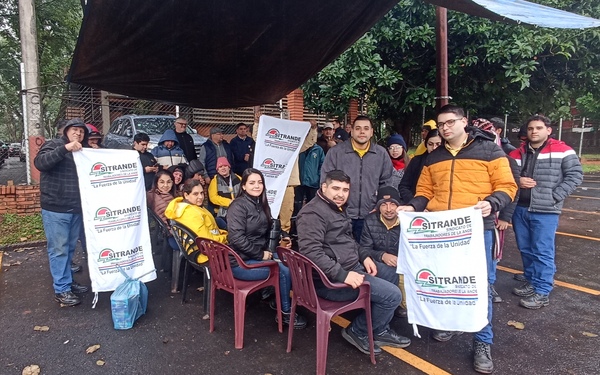 Sitrande se movilizó ayer para exigir atención a su logística - La Clave