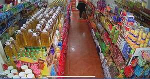 Diario HOY | Atrapan a “bolsoneras” que robaron productos de un negocio en Encarnación