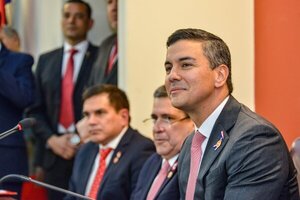 Santiago Peña rindió su primer informe de gestión a la ANR - trece