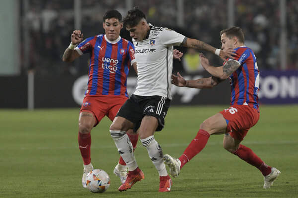 Versus / Lo que dijo el DT de Colo Colo sobre la "final" frente a Cerro Porteño
