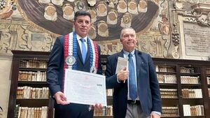 Ministro de la CSJ, Víctor Ríos Ojeda recibió título posdoctoral en Bolonia, Italia