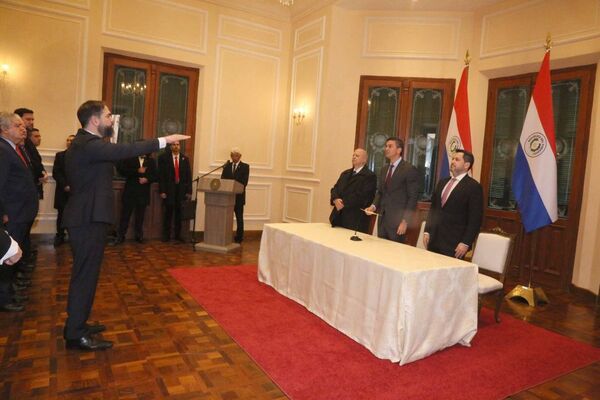 Titular de la CSJ participó del juramento de nuevo Ministro de Justicia