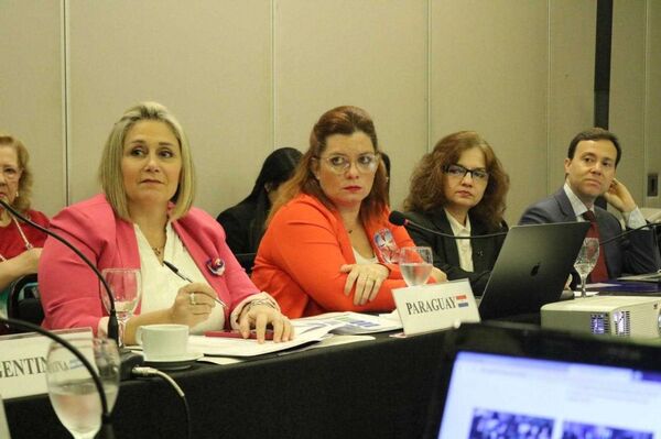 Reafirmaron compromisos de la Agenda Regional en la Comisión Permanente de género y derechos humanos de las mujeres