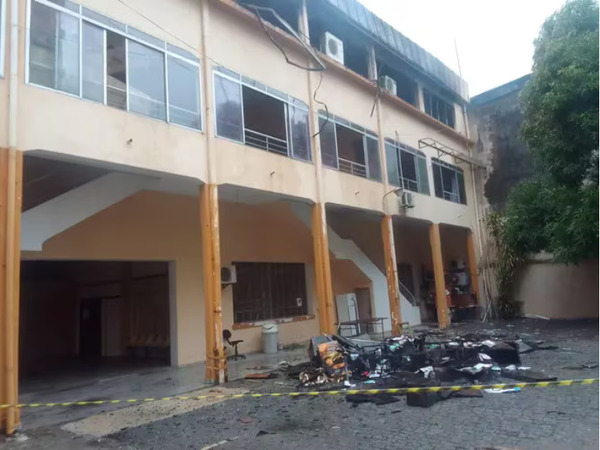 Incendio en Caja Municipal: pérdida de documentos y pedidos de protección