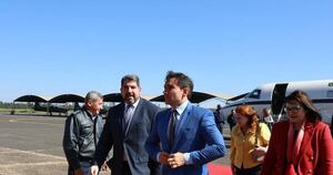 La Nación / Ministro de Turismo de Brasil visita Paraguay para fortalecer lazos con el sector