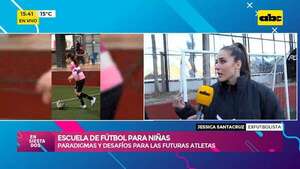 Jessica Santacruz abrió una escuela de fútbol femenino: secretos y desafíos de una deportista - Ensiestados - ABC Color