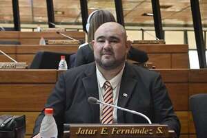 Jatar asegura que pidió por agente de la Senad porque se lo recomendó su pariente - Política - ABC Color