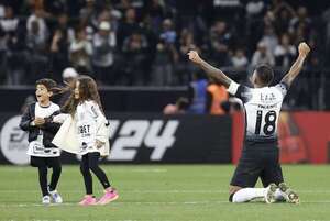 Corinthians desbanca a Racing y se mete directo a los octavos de la Sudamericana - Fútbol Internacional - ABC Color