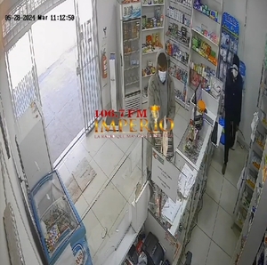 Dos individuos asaltan una farmacia en el barrio María Victoria - Radio Imperio 106.7 FM