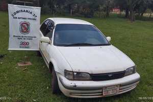 Incautan vehículo que habrían utilizado en varios casos de hurtos en un condominio