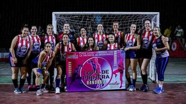 Las chicas del handball máster apuntan a la Copa América de Puerto Rico