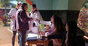 Diario HOY | Especialistas de Clínicas ofrecen atención médica a pobladores de humilde comunidad
