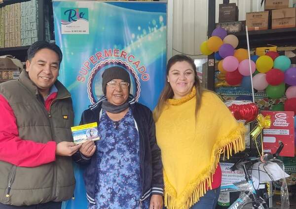 La Sirenita cumple con sus clientes con el gran sorteo por el día de las madres