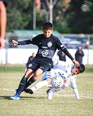 Sub 13: los franjeados se mantienen firme en la cima - Fútbol - ABC Color