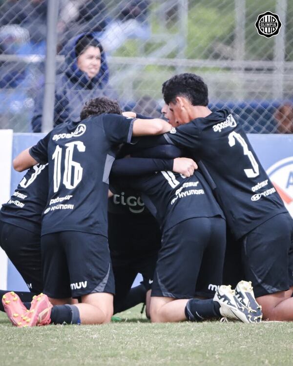 Olimpia, al frente de la Sub 14 - Fútbol - ABC Color