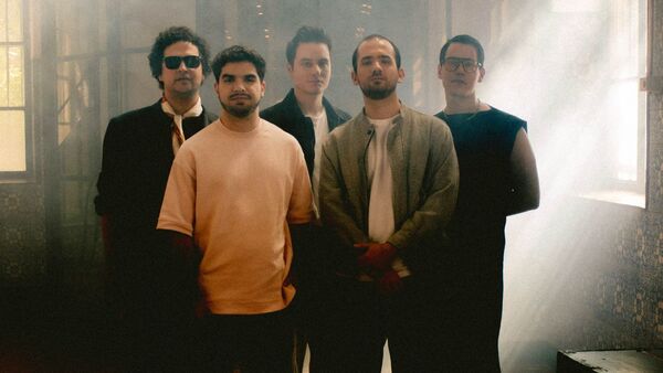 El Pórtico presenta el video oficial de su tercer single: “Nebulosa” - El Independiente
