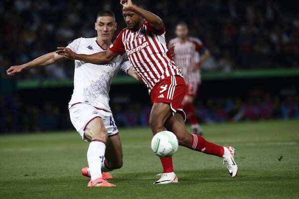 El Olympiacos de Mendilibar gana la Liga Conferencia - Fútbol Internacional - ABC Color