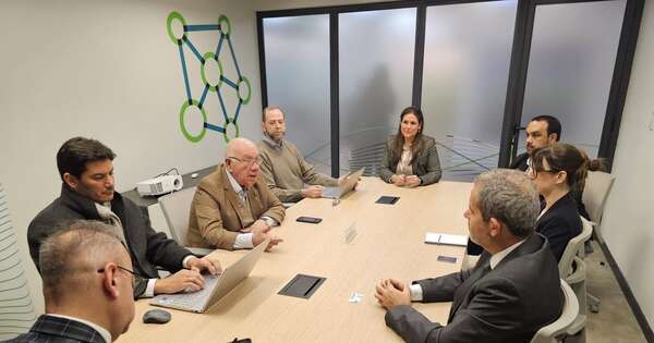 La Nación / Sistema de transporte en Paraguay despierta interés de grupo de inversión español