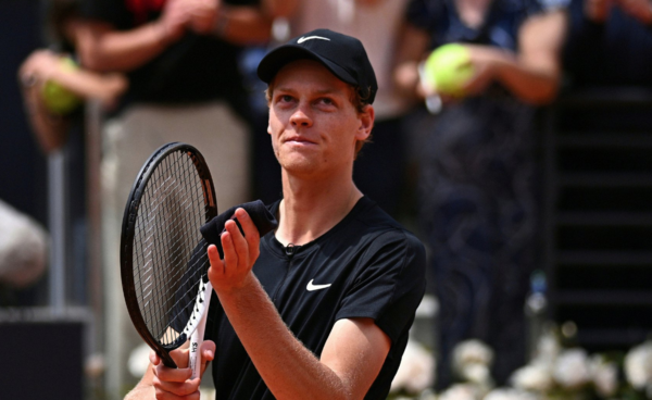 Versus / Sinner derrota al veterano Gasquet para pasar a tercera ronda en París