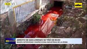 Arroyo San Lorenzo se tiñó de rojo: Mades interviene e inspecciona industrias de la zona - ABC Noticias - ABC Color