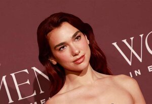 Estrella del pop Dua Lipa denuncia en Instagram el "genocidio" en Gaza