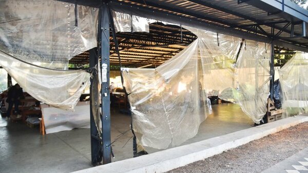 IPS: Albergue con carpas rotas no cobija del clima gélido a familiares