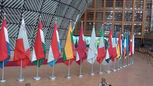 UE redobla oferta y triplicará cooperación si cierra acuerdo con Mercosur