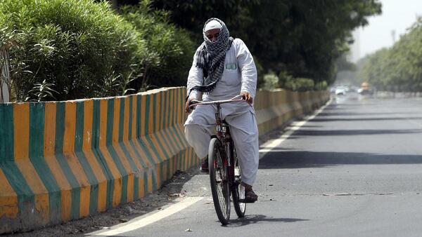 Un muerto por la ola de calor extremo en Nueva Delhi: su temperatura corporal llegó a los 41,6 grados - .::Agencia IP::.