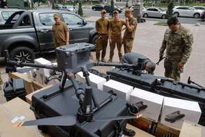 Drones navales ucranianos destruyen dos lanchas rápidas rusas de asalto en Crimea - Mundo - ABC Color