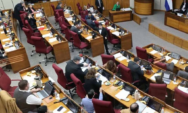Ley del agente penitenciario vuelve a Diputados tras modificaciones – Prensa 5