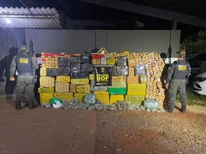 Policía brasileña incauda cerca de dos toneladas de marihuana - Radio Imperio 106.7 FM