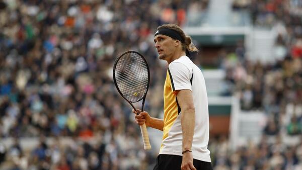 Zverev prosigue su racha y ya está en tercera ronda