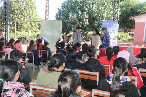 Más de 500 alumnos de Nueva Germania, San Pedro, participaron de taller educativo
