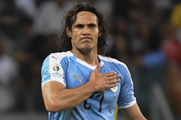 Cavani se retira de la Selección Uruguaya luego de 16 años - Megacadena - Diario Digital