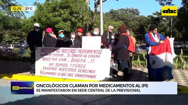 Video: pacientes oncológicos se manifiestan y claman por medicamentos al IPS - ABC Noticias - ABC Color