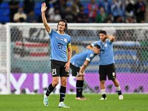 “Un paso al costado”: Edinson Cavani renunció a la selección - Fútbol Internacional - ABC Color