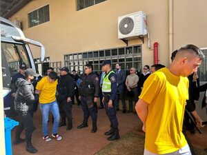 Histórico traslado: Centro de Reinserción de Minga Guazú ya tiene a sus primeros inquilinos - Unicanal