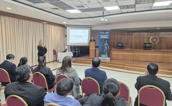 Se desarrolló taller instructivo sobre violencia laboral