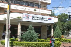 Grave: Denuncian supuestas coimas para acelerar tramites en Identificaciones - El Independiente