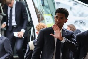 Real Madrid llegó a Londres para la final de la Champions League - Fútbol Internacional - ABC Color