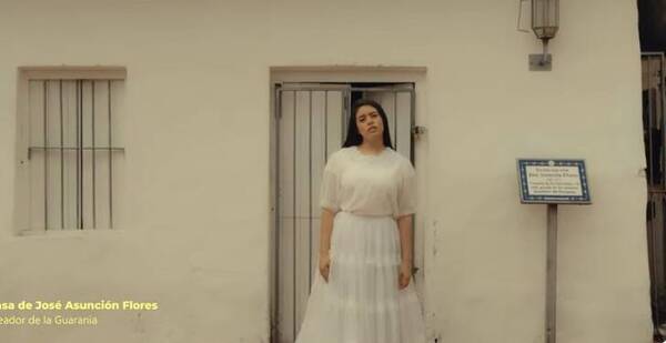 [VIDEO] Mily lanza nuevo álbum: juntó guaranias y rancheras